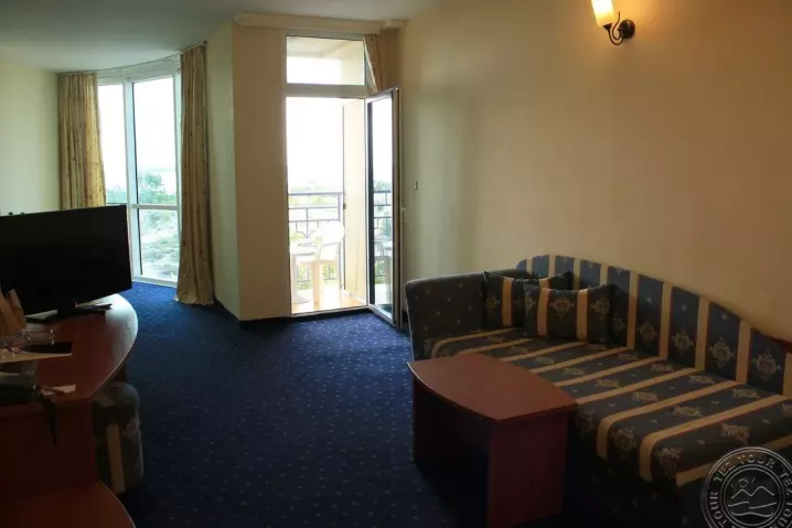 Viešbutis „TIARA BEACH“ (Saulėtasis krantas, Burgasas, Bulgarija)