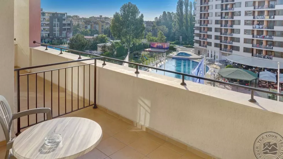 Viešbutis „DIT MAJESTIC BEACH RESORT“ (Saulėtasis krantas, Burgasas, Bulgarija)