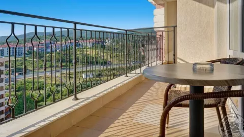 Viešbutis „DIT MAJESTIC BEACH RESORT“ (Saulėtasis krantas, Burgasas, Bulgarija)