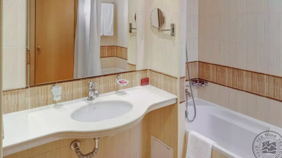 Viešbutis „DIT MAJESTIC BEACH RESORT“ (Saulėtasis krantas, Burgasas, Bulgarija)