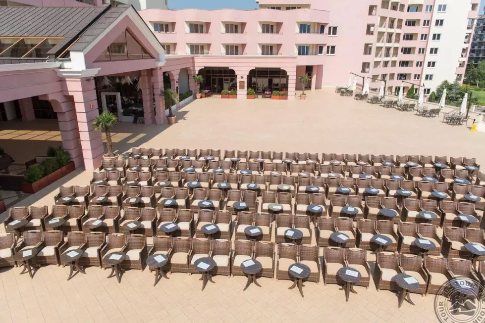 Viešbutis „DIT MAJESTIC BEACH RESORT“ (Saulėtasis krantas, Burgasas, Bulgarija)