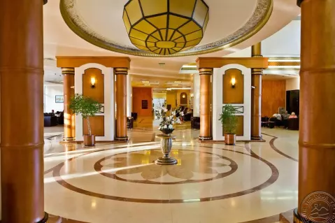 Viešbutis „DIT MAJESTIC BEACH RESORT“ (Saulėtasis krantas, Burgasas, Bulgarija)