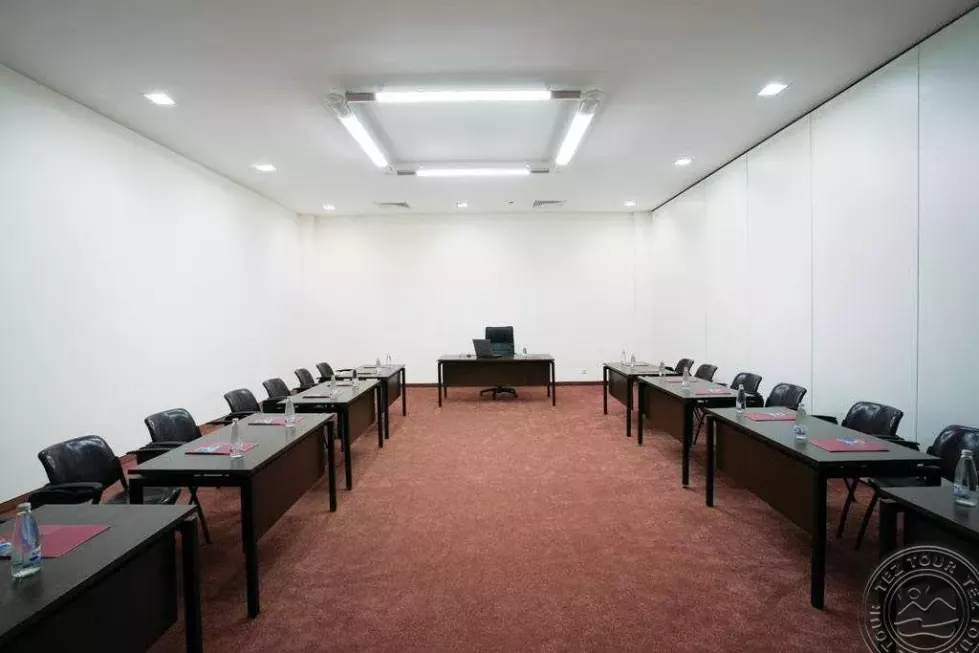 Viešbutis „DIT MAJESTIC BEACH RESORT“ (Saulėtasis krantas, Burgasas, Bulgarija)