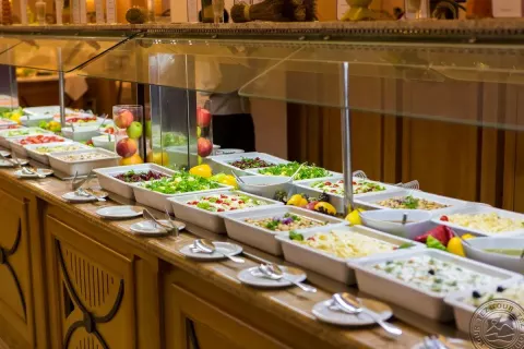 Viešbutis „DIT MAJESTIC BEACH RESORT“ (Saulėtasis krantas, Burgasas, Bulgarija)