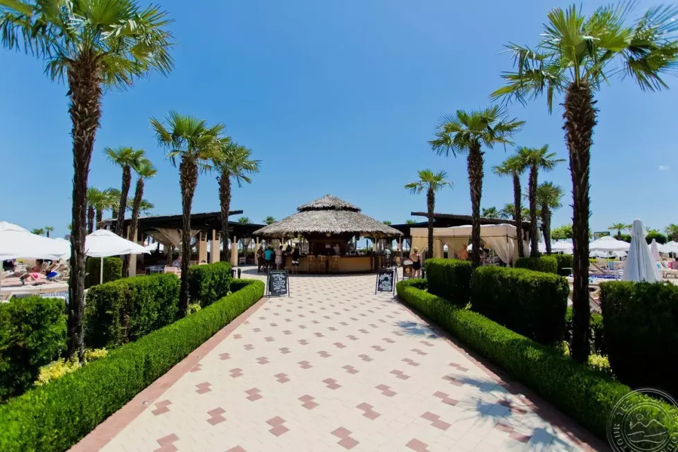 Viešbutis „DIT MAJESTIC BEACH RESORT“ (Saulėtasis krantas, Burgasas, Bulgarija)