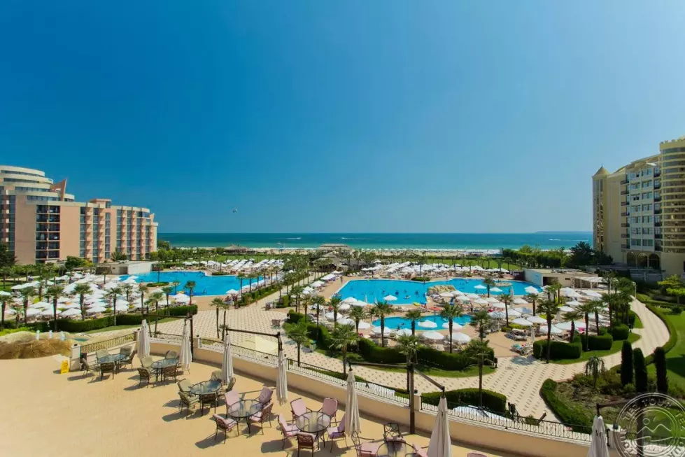 Viešbutis „DIT MAJESTIC BEACH RESORT“ (Saulėtasis krantas, Burgasas, Bulgarija)
