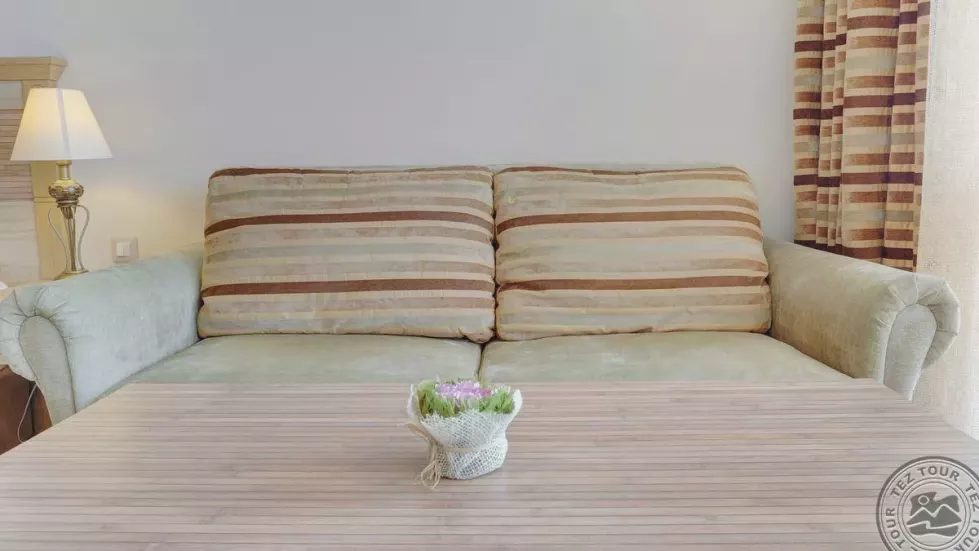 Viešbutis „DIT MAJESTIC BEACH RESORT“ (Saulėtasis krantas, Burgasas, Bulgarija)