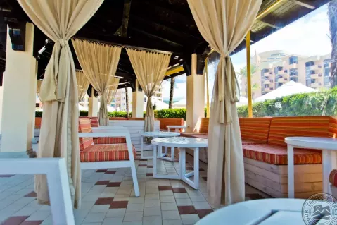 Viešbutis „DIT MAJESTIC BEACH RESORT“ (Saulėtasis krantas, Burgasas, Bulgarija)