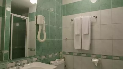 Viešbutis „KIPARISITE“ (Saulėtasis krantas, Burgasas, Bulgarija)