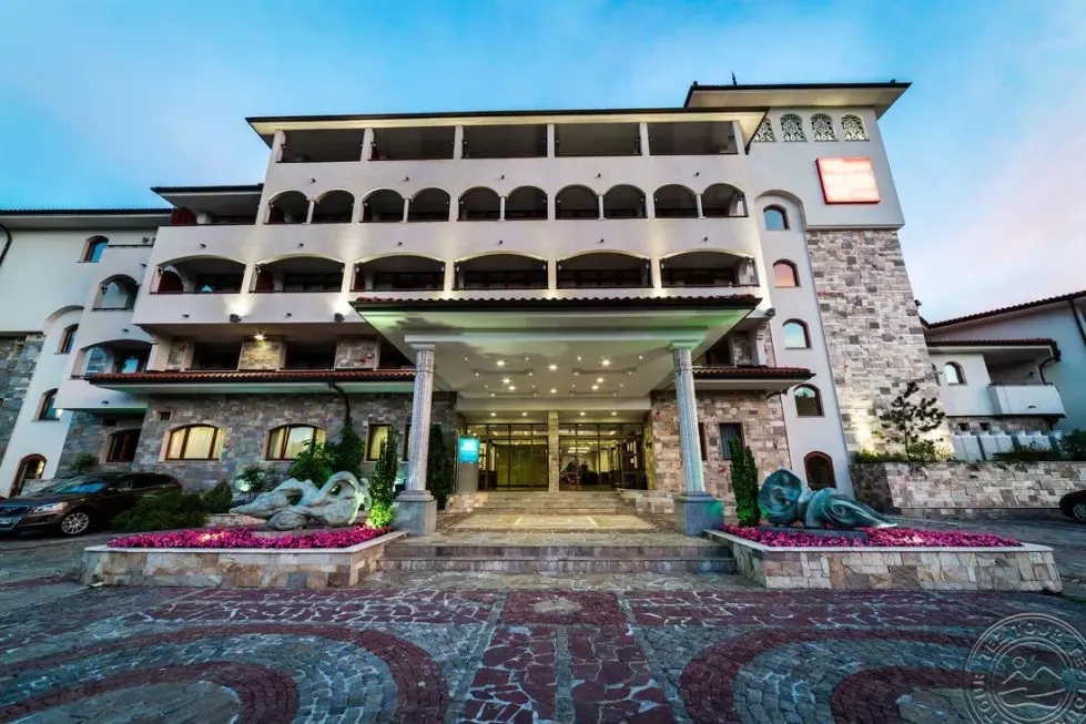 Viešbutis „HELENA PARK“ (Saulėtasis krantas, Burgasas, Bulgarija)