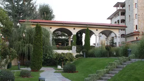 Viešbutis „HELENA PARK“ (Saulėtasis krantas, Burgasas, Bulgarija)