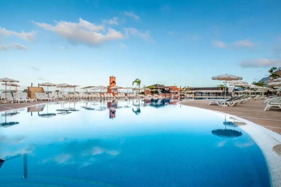 Viešbutis „LANDMAR COSTA LOS GIGANTES“ (Plaja de la arena, Tenerifė, Ispanija)