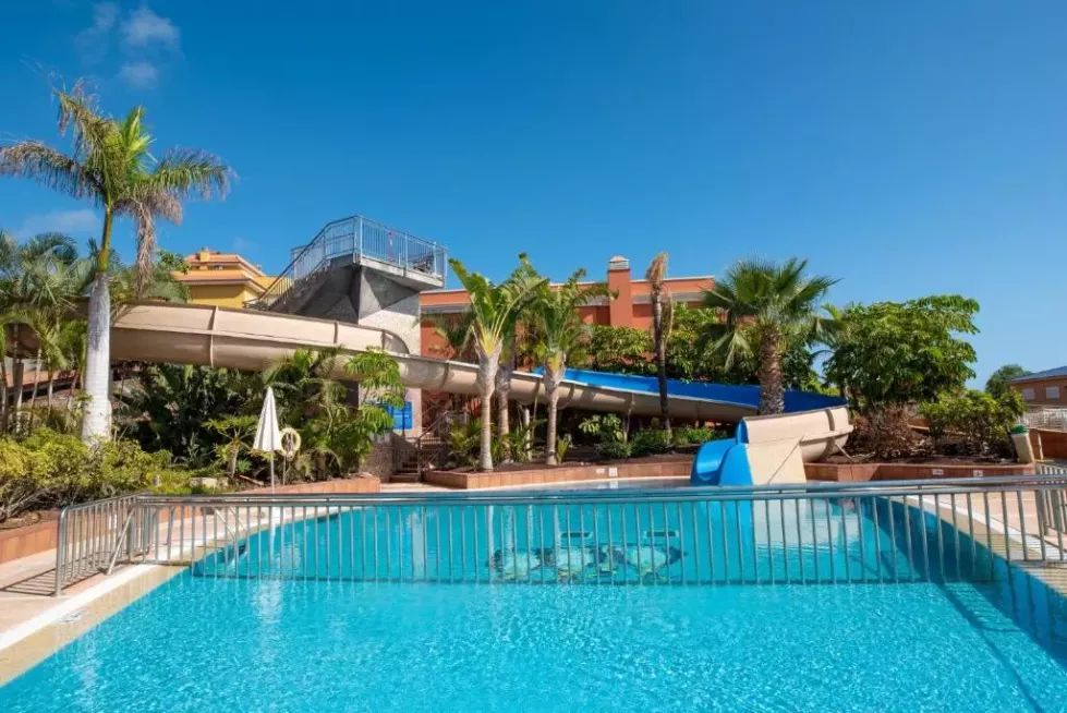 Viešbutis „LANDMAR COSTA LOS GIGANTES“ (Plaja de la arena, Tenerifė, Ispanija)