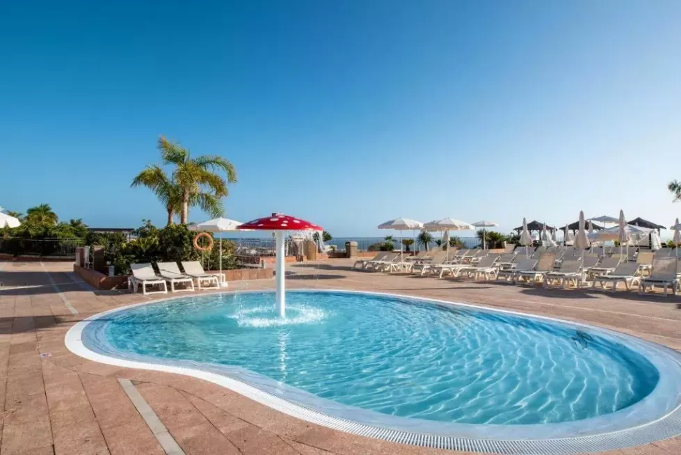 Viešbutis „LANDMAR COSTA LOS GIGANTES“ (Plaja de la arena, Tenerifė, Ispanija)