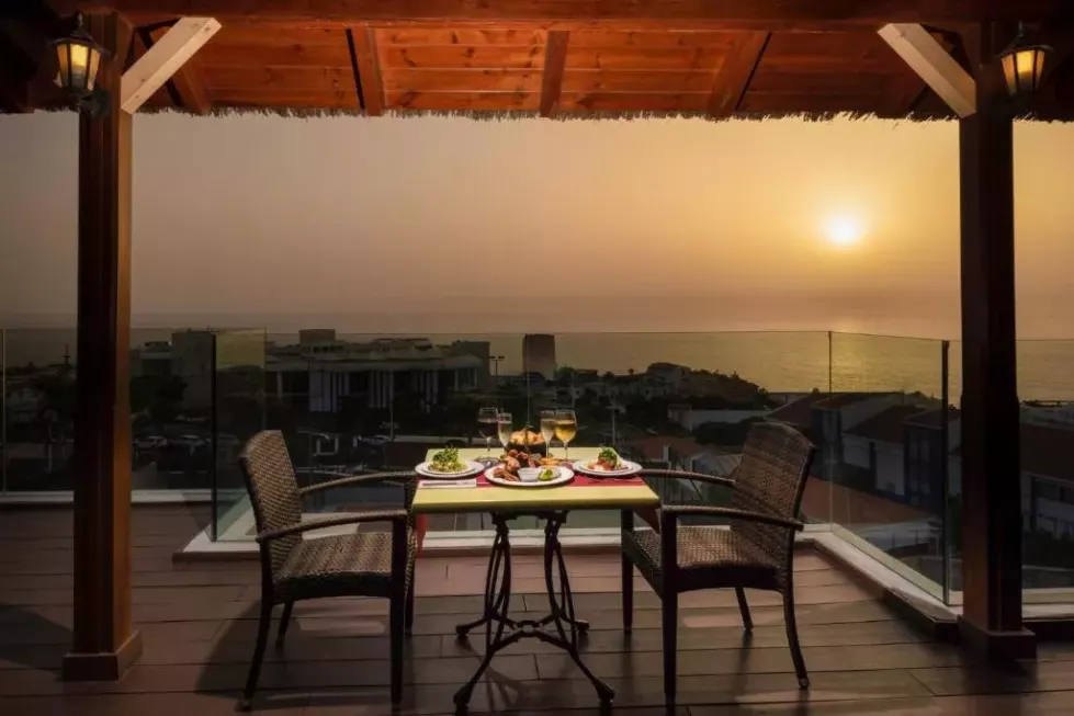 Viešbutis „LANDMAR COSTA LOS GIGANTES“ (Plaja de la arena, Tenerifė, Ispanija)