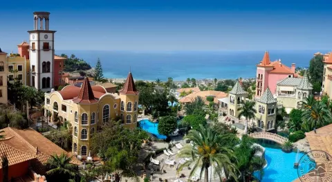 Viešbutis „BAHIA DEL DUQUE“ (Kosta adechė, Tenerifė, Ispanija)