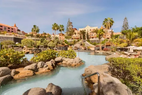 Viešbutis „BAHIA DEL DUQUE“ (Kosta adechė, Tenerifė, Ispanija)