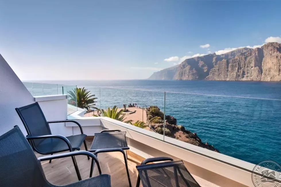 Viešbutis „BARCELO SANTIAGO“ (Los gigantes, Tenerifė, Ispanija)