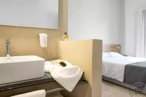Viešbutis „NEPTUNO BEACH RESORT“ (Heraklionas, Kreta, Graikija)