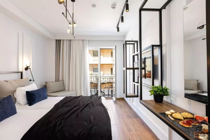 Viešbutis „JO AN PALACE“ (Retimnas, Kreta, Graikija)