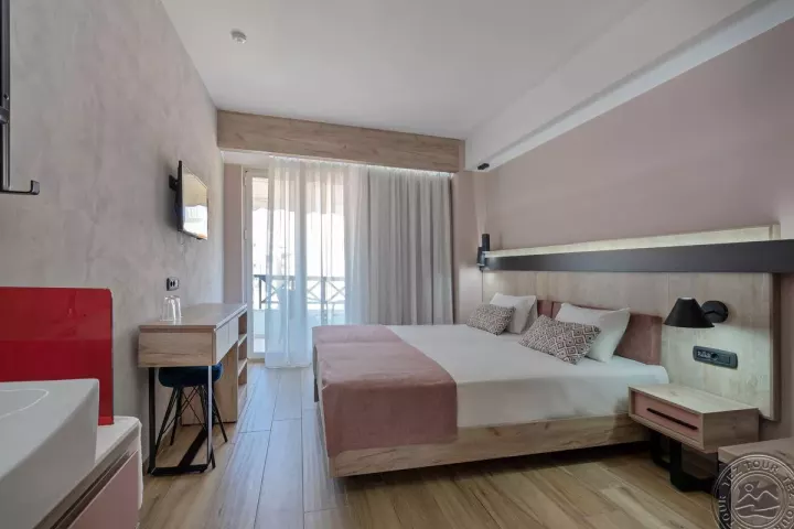 Viešbutis „JO AN PALACE“ (Retimnas, Kreta, Graikija)