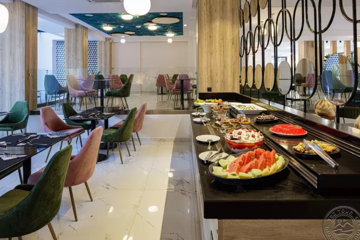 Viešbutis „JO AN PALACE“ (Retimnas, Kreta, Graikija)