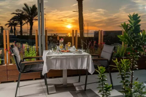 Viešbutis „PEARL BEACH (EX. SENTIDO PEARL BEACH)“ (Retimnas, Kreta, Graikija)