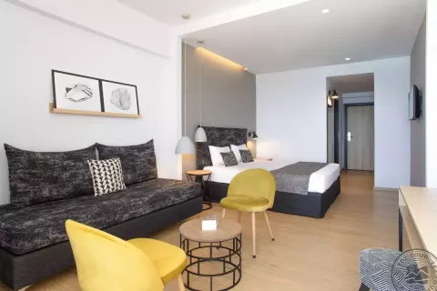 Viešbutis „SOL BY MELIA COSMOPOLITAN RHODES“ (Iksija, Rodo sala, Graikija)