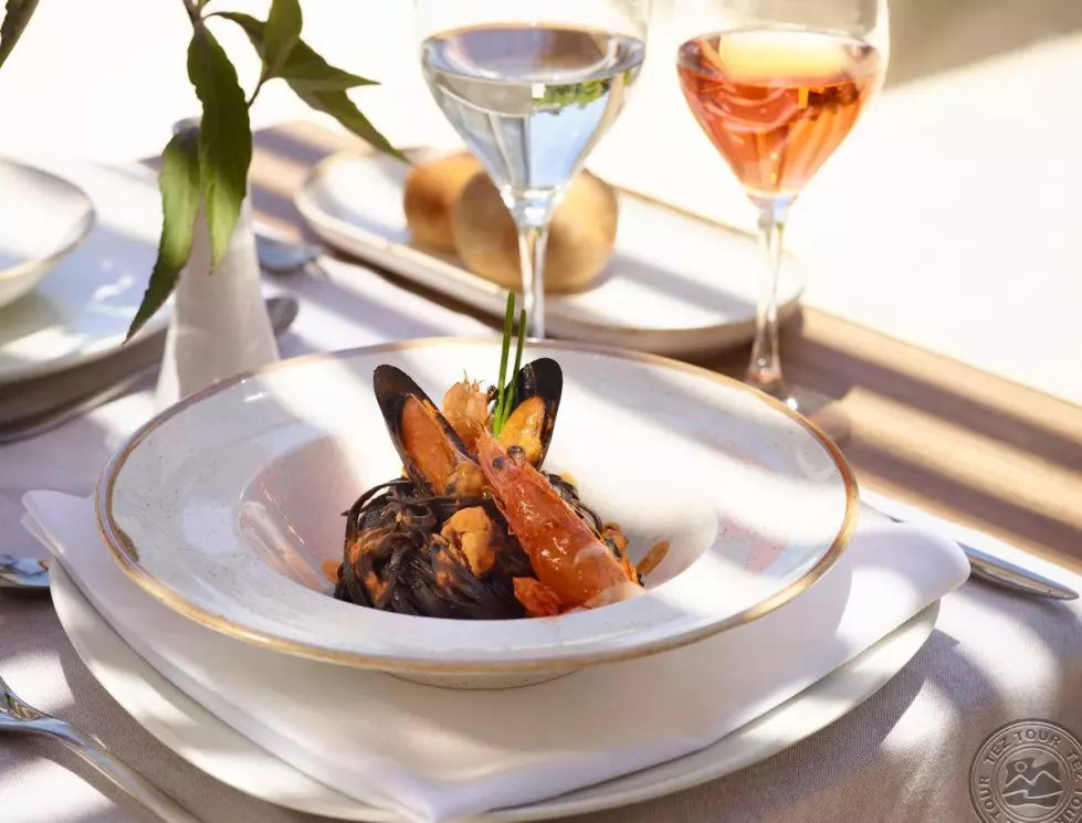 Viešbutis „THE IXIAN GRAND & ALL SUITES“ (Iksija, Rodo sala, Graikija)