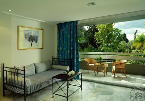 Viešbutis „DIONYSOS HOTEL RHODES“ (Iksija, Rodo sala, Graikija)