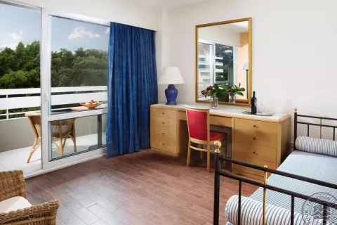 Viešbutis „DIONYSOS HOTEL RHODES“ (Iksija, Rodo sala, Graikija)