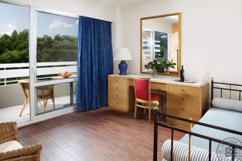 Viešbutis „DIONYSOS HOTEL RHODES“ (Iksija, Rodo sala, Graikija)
