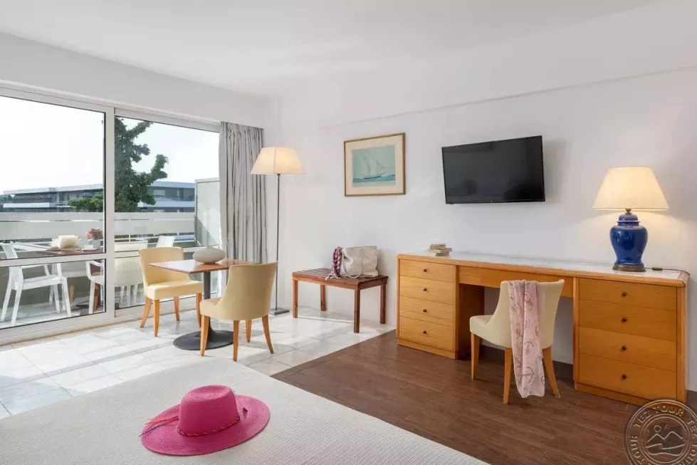 Viešbutis „DIONYSOS HOTEL RHODES“ (Iksija, Rodo sala, Graikija)