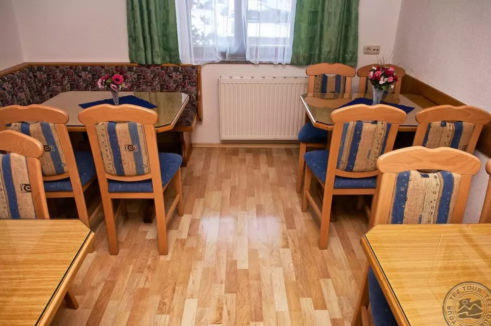 Viešbutis „UNTERBERGER GAESTEHAUS“