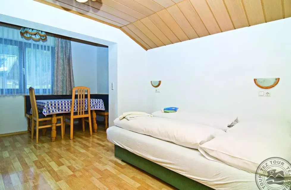 Viešbutis „UNTERBERGER GAESTEHAUS“