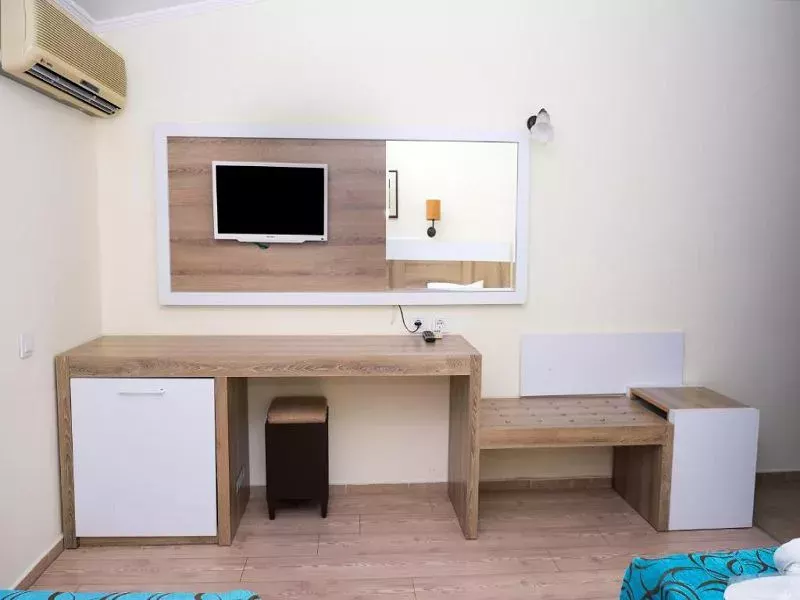 Viešbutis „BELDIBI BEACH HOTEL“ (Kemeras, Turkija)