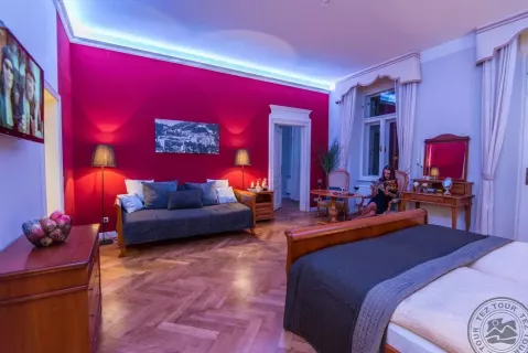 Viešbutis „DE L'EUROPE HOTEL“
