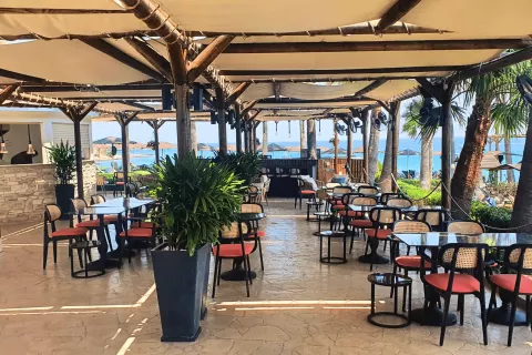Cavo Maris Beach
