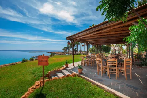 Cavo Maris Beach
