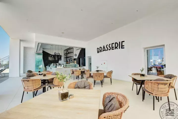 Viešbutis „NISSIBLU BEACH RESORT“ (Aja napa, Larnaka, Kipras)