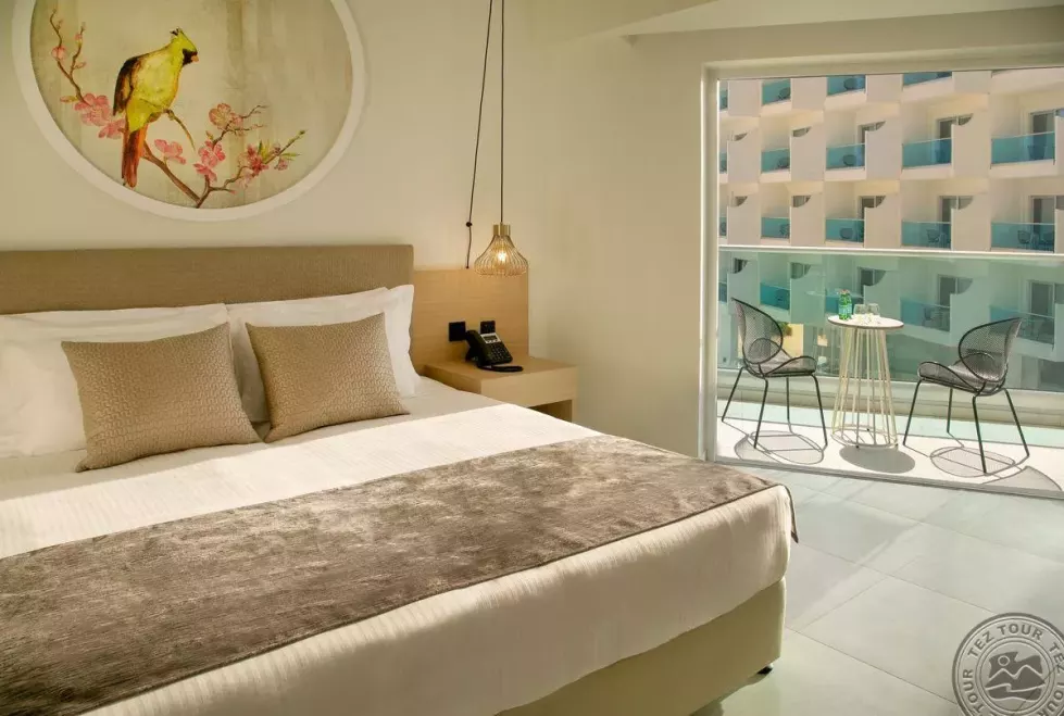 Viešbutis „NISSIBLU BEACH RESORT“ (Aja napa, Larnaka, Kipras)