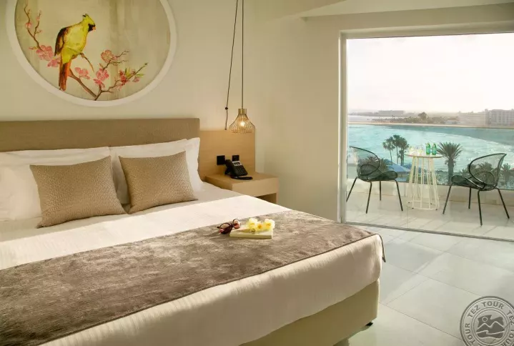 Viešbutis „NISSIBLU BEACH RESORT“ (Aja napa, Larnaka, Kipras)