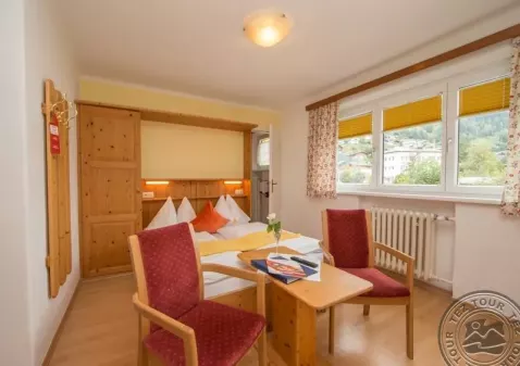 Viešbutis „HUBERTUS HOTEL PENSION“