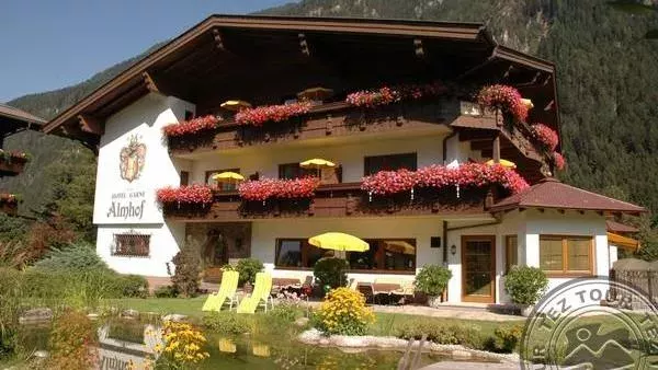 Viešbutis „ALMHOF GARNI HOTEL“