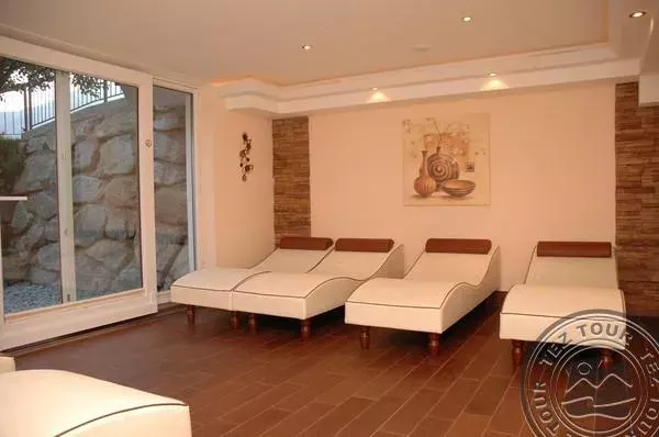 Viešbutis „ALMHOF GARNI HOTEL“