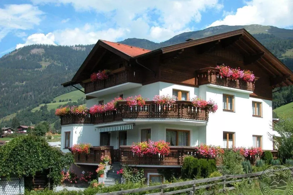 Viešbutis „GRATZ GAESTEHAUS“