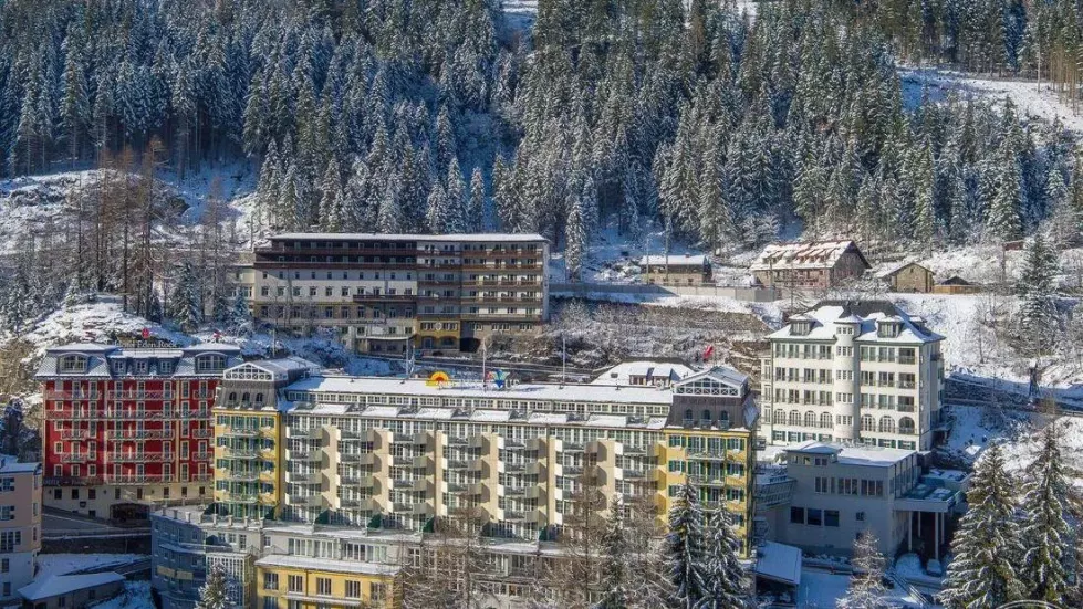 Viešbutis „MONDI HOTEL BELLEVUE GASTEIN“
