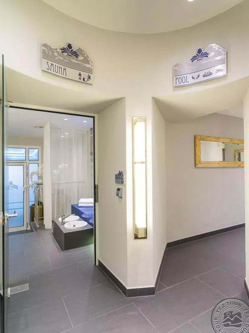 Viešbutis „MONDI HOTEL BELLEVUE GASTEIN“