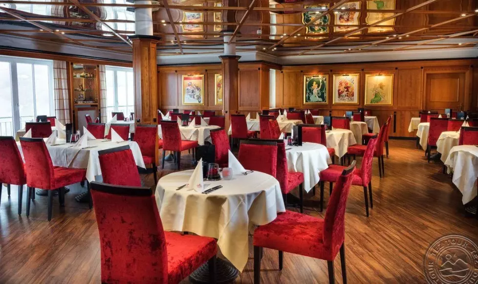 Viešbutis „MONDI HOTEL BELLEVUE GASTEIN“