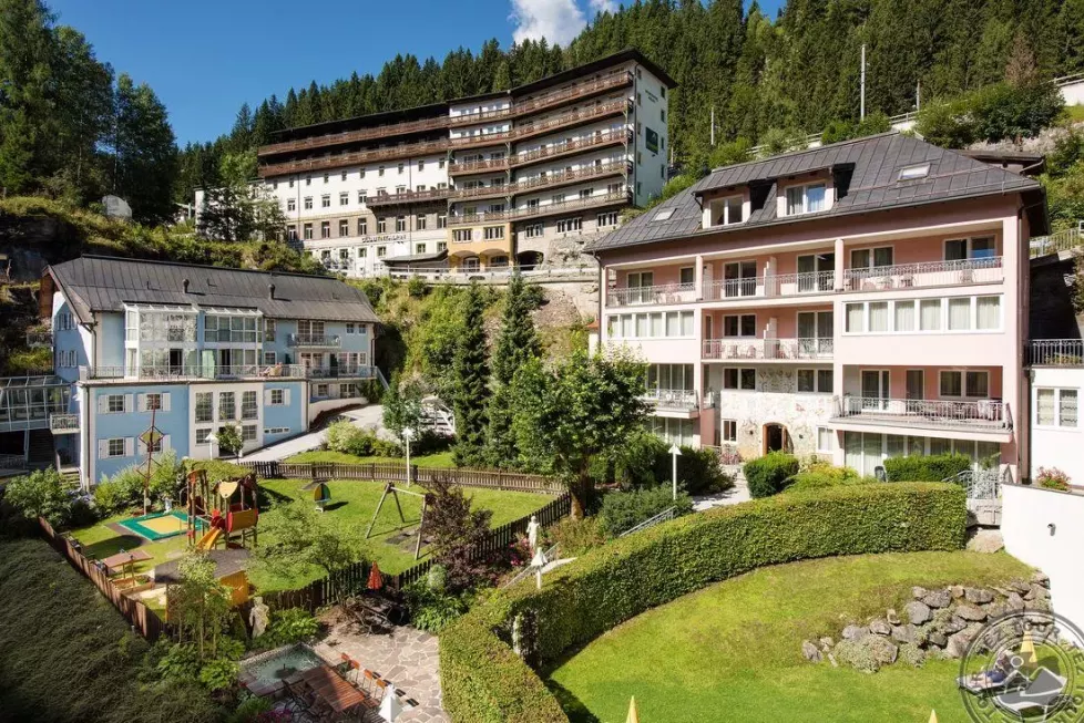Viešbutis „MONDI HOTEL BELLEVUE GASTEIN“